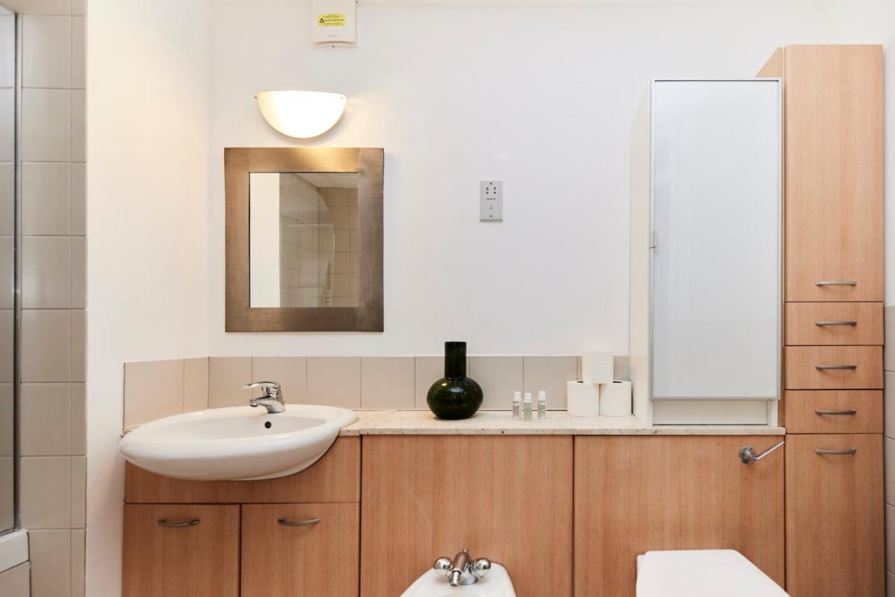 The London Nest - Trendy 3Bdr House Apartment ภายนอก รูปภาพ
