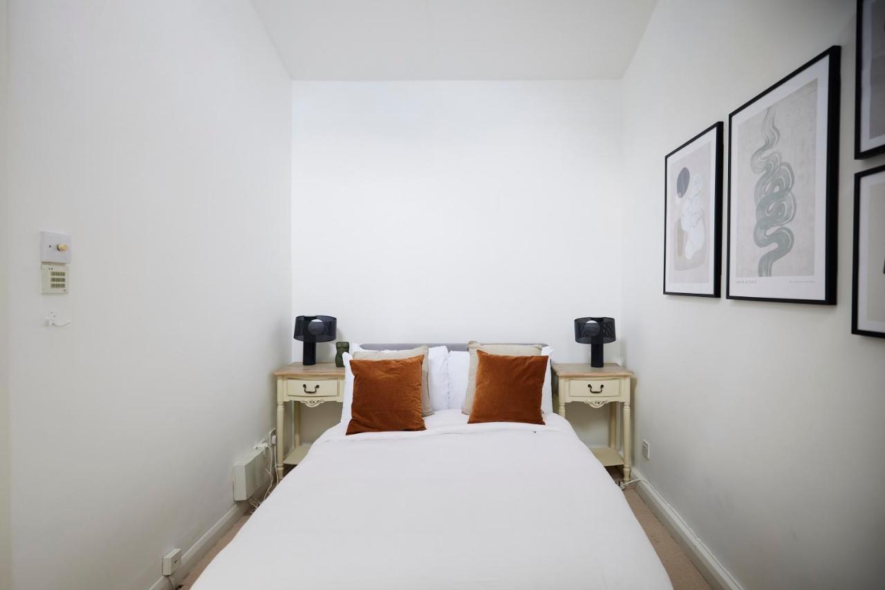 The London Nest - Trendy 3Bdr House Apartment ภายนอก รูปภาพ